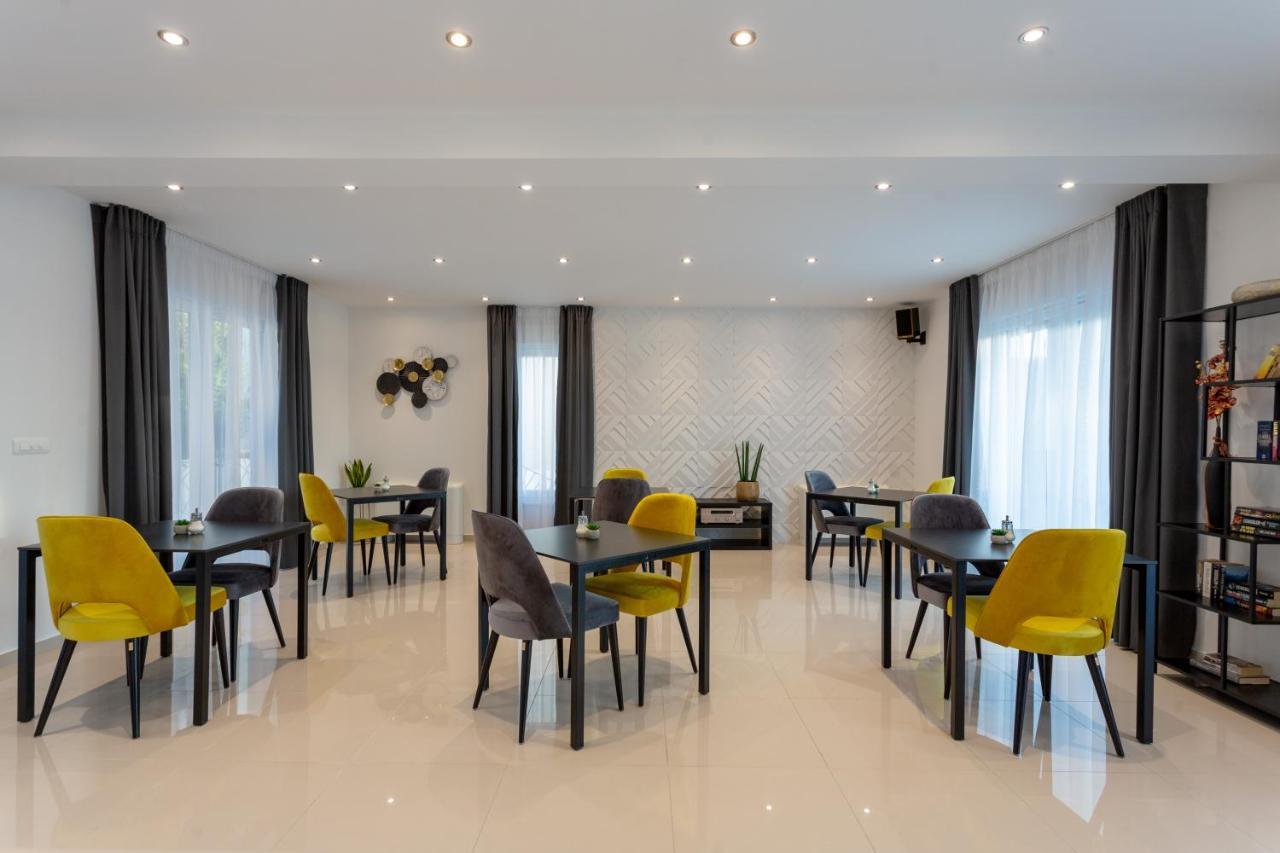 Villa Fortis B&B Trogir Dış mekan fotoğraf