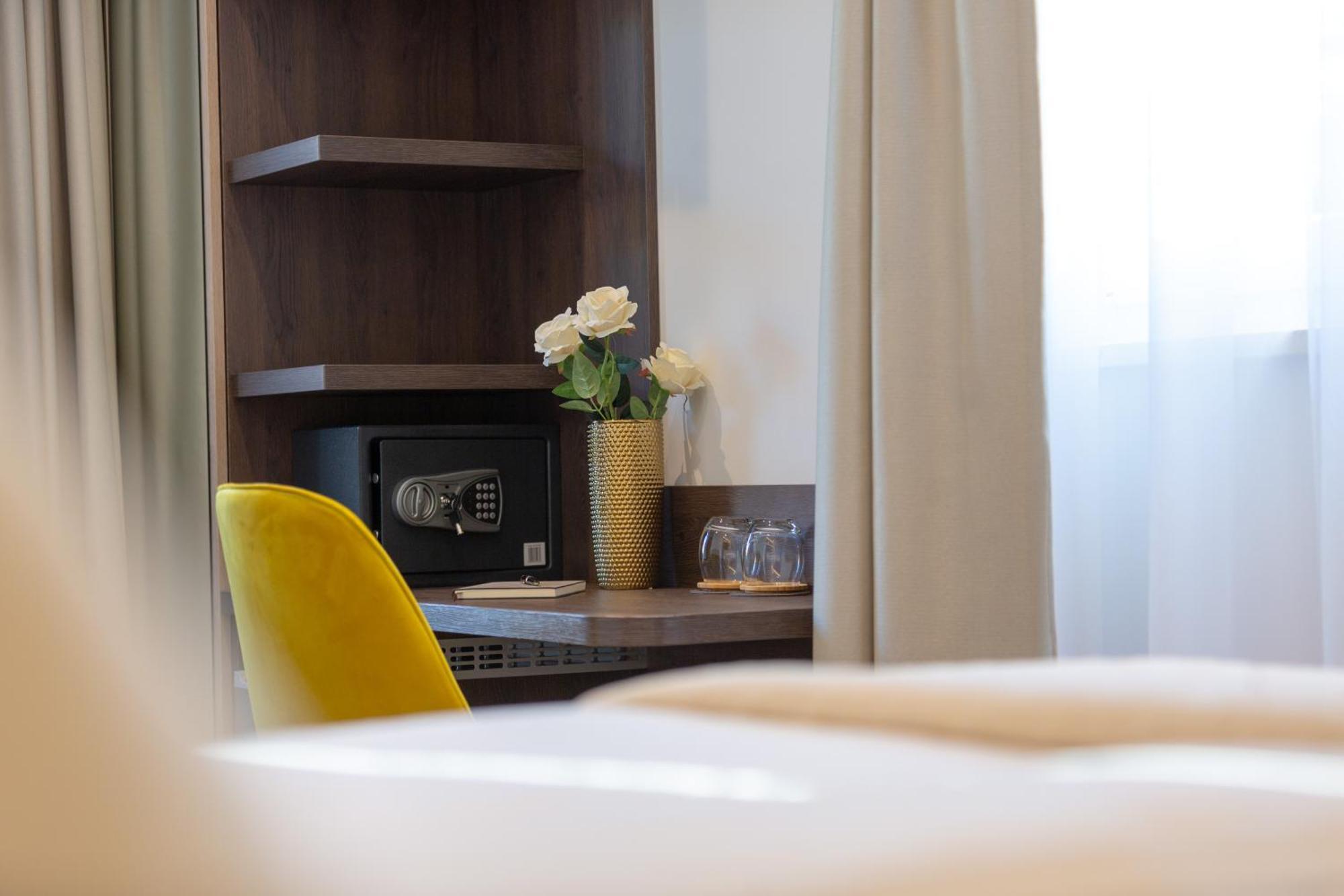 Villa Fortis B&B Trogir Oda fotoğraf