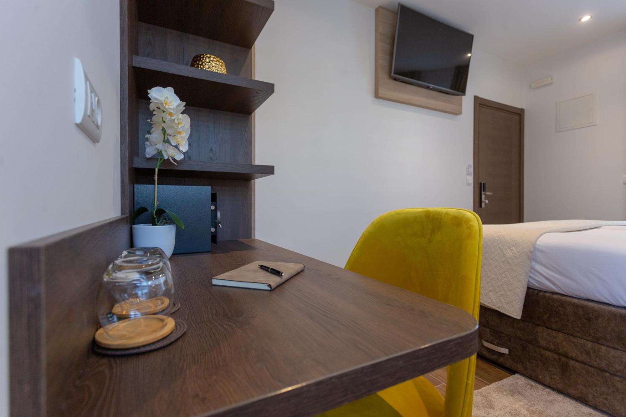 Villa Fortis B&B Trogir Oda fotoğraf