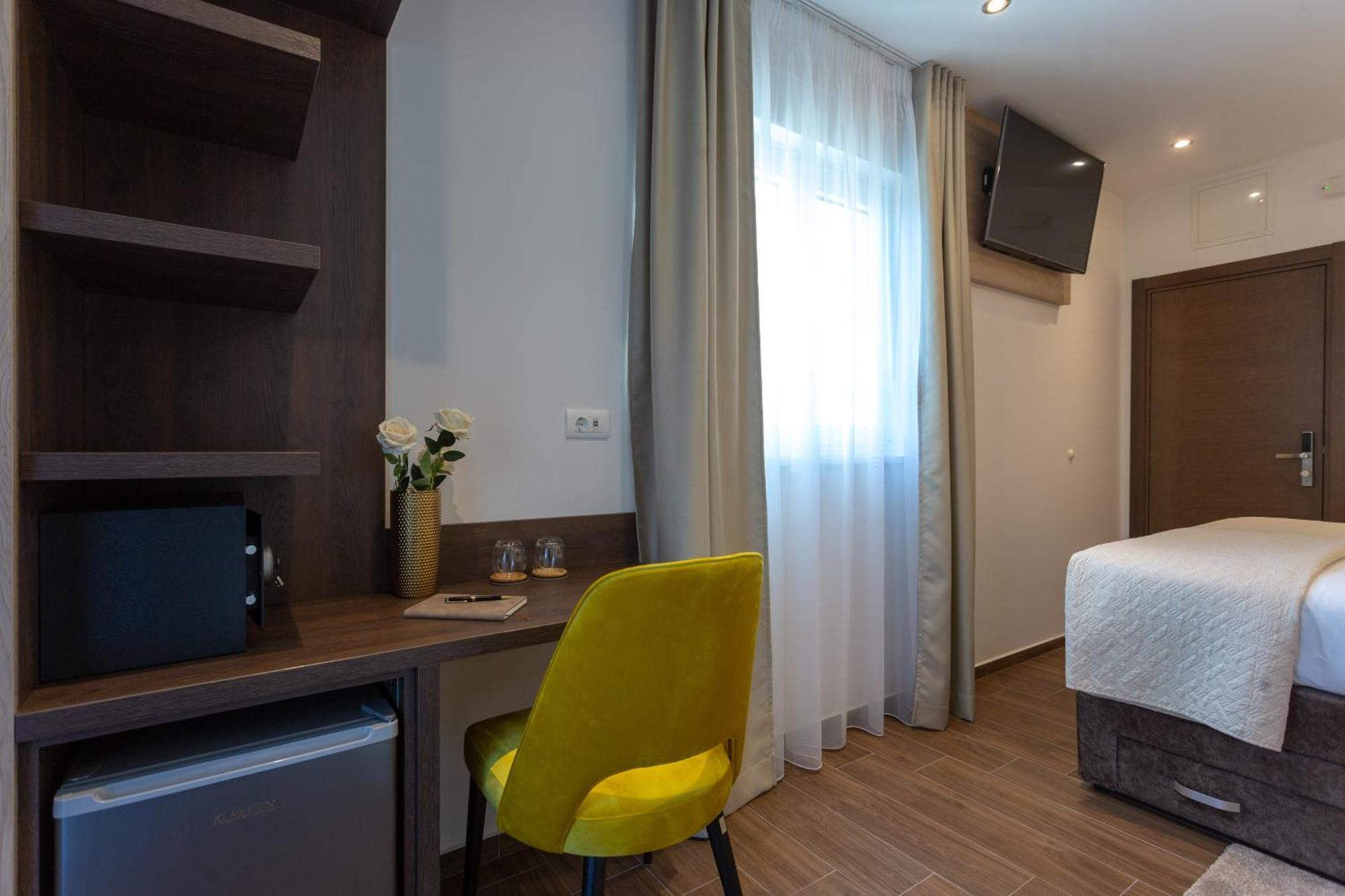 Villa Fortis B&B Trogir Oda fotoğraf